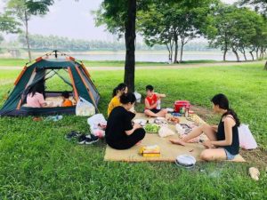 am-thuc-va-do-uong-cho-chuyen-du-lich